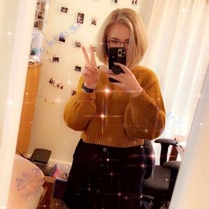 Meet your Posher, Jenay